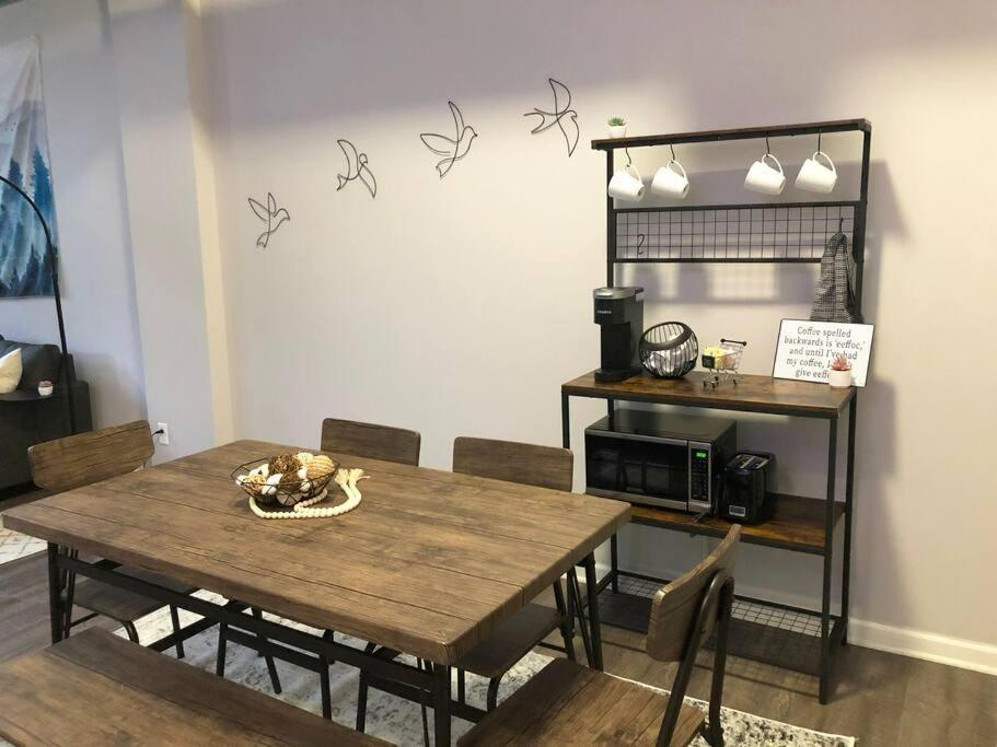 Downtown Cleveland -Modern First Floor Unit Apartment Bagian luar foto