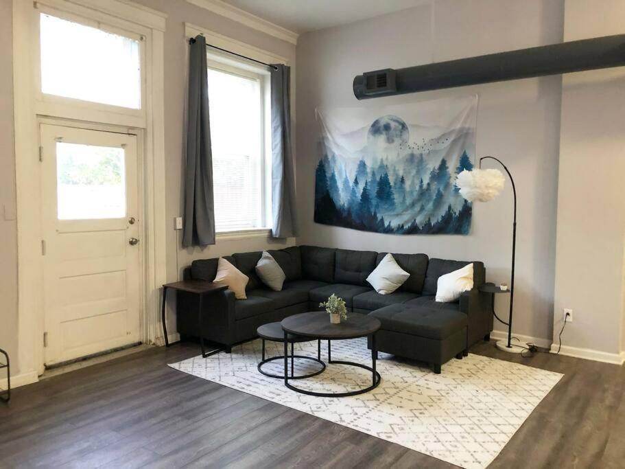 Downtown Cleveland -Modern First Floor Unit Apartment Bagian luar foto