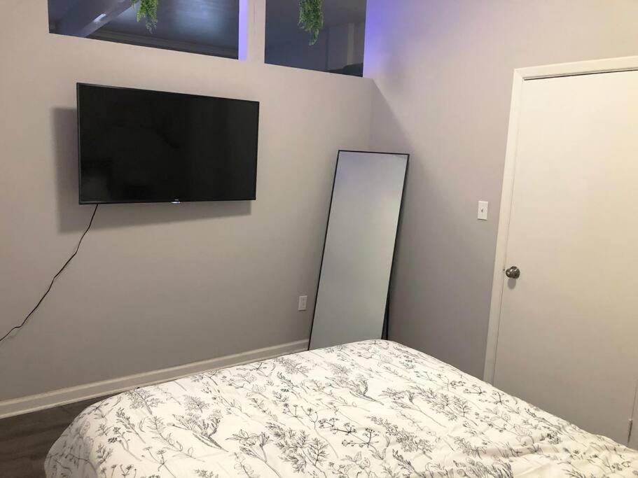 Downtown Cleveland -Modern First Floor Unit Apartment Bagian luar foto