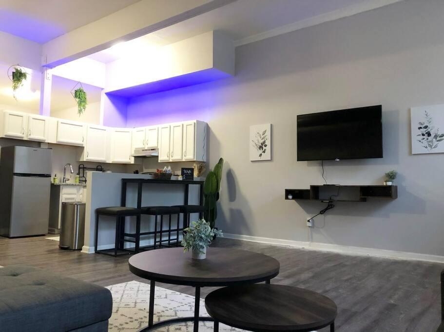 Downtown Cleveland -Modern First Floor Unit Apartment Bagian luar foto