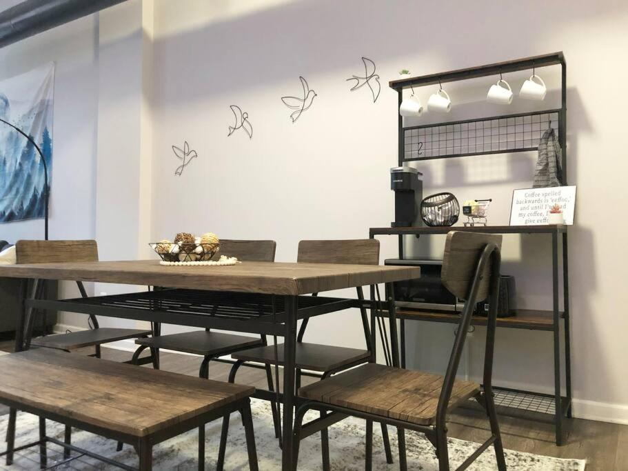 Downtown Cleveland -Modern First Floor Unit Apartment Bagian luar foto